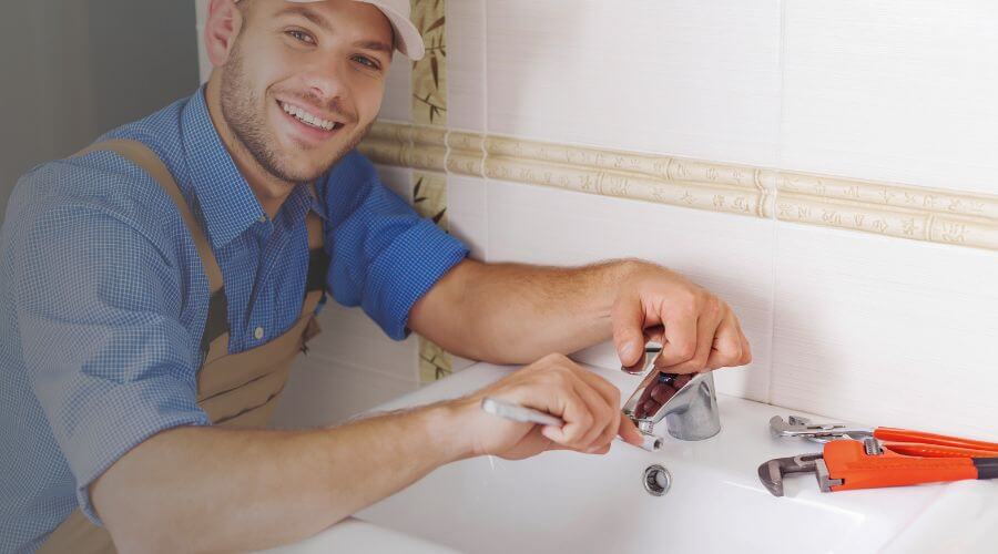 Handle or spout repair in Roswell, NM